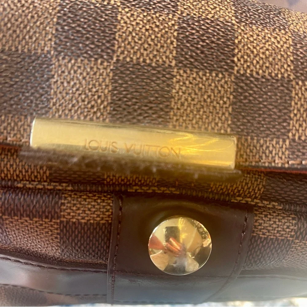 Louis Vuitton Damier Brown Checkered Messenger Bag